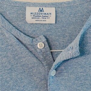 Mizzen+Main Light Blue Casual Button Down Shirt